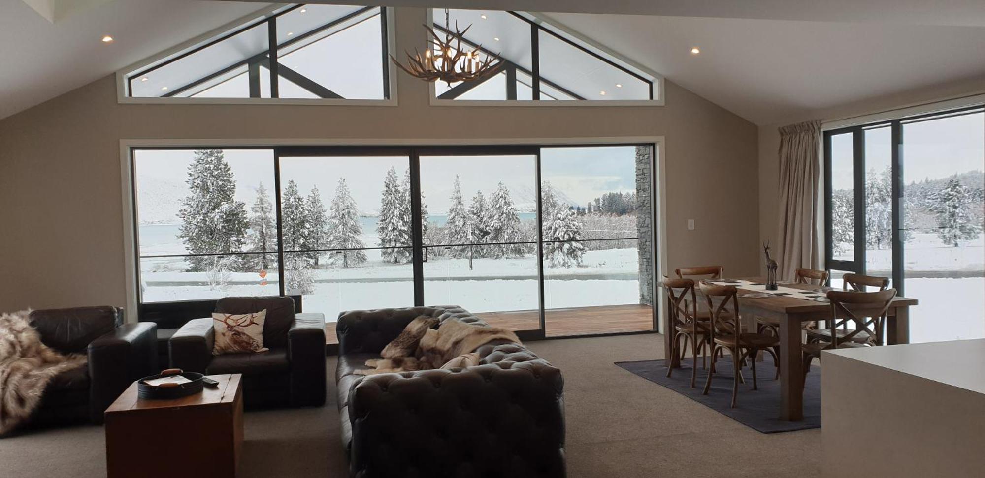 Lake Views At Antler Lodge Lake Tekapo Exterior photo